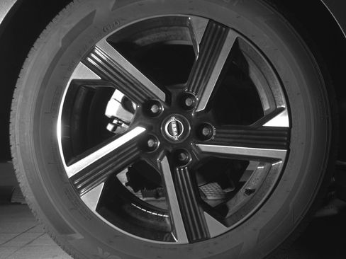 Used 2025 Nissan Sentra SV image 15