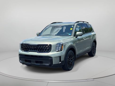 Used 2025 Kia Telluride EX X-Line AWD/4WD image 8