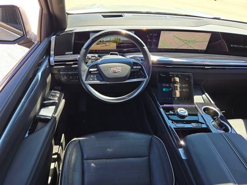 Used 2025 Cadillac Escalade Sport w/ Touring Package AWD/4WD image 22