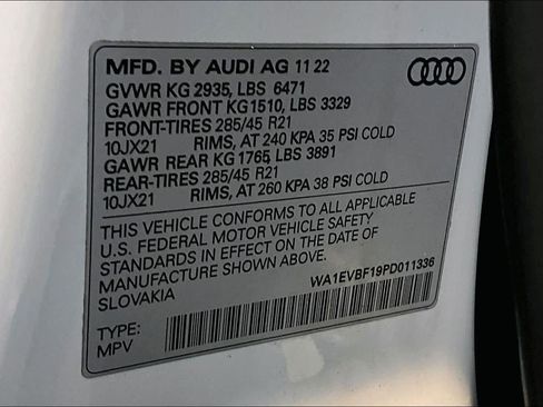 Used 2023 Audi Q8 Premium Plus w/ Premium Plus Package image 34