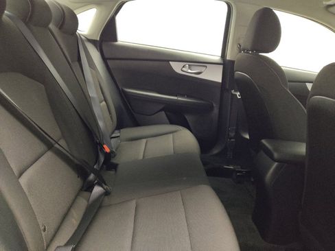 Used 2024 Kia Forte LXS image 19