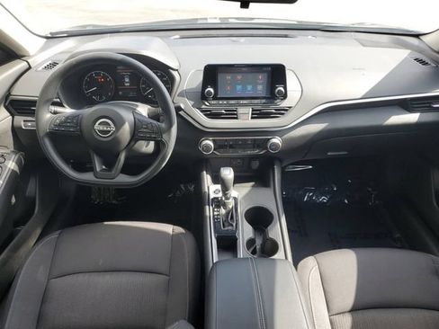 Used 2023 Nissan Altima 2.5 S FWD image 11
