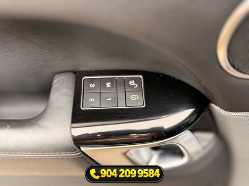 Used 2019 Land Rover Range Rover Sport HSE AWD/4WD image 16