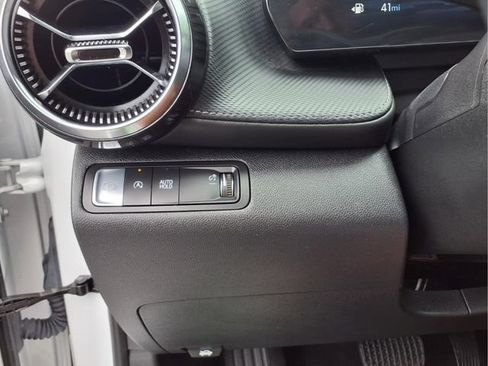 Used 2026 Chevrolet Equinox LT FWD image 22