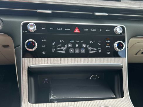 New 2026 Genesis GV80 3.5T Advanced AWD/4WD image 19