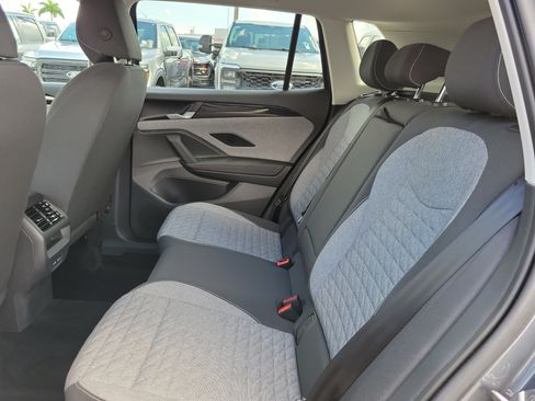 Used 2025 Volkswagen Tiguan S FWD image 19
