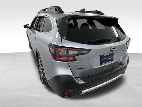 Used 2020 Subaru Outback Limited w/ Popular Package #2 image 5