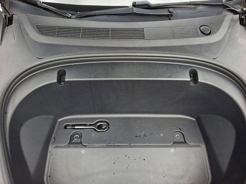 Used 2020 Tesla Model 3 Standard Range Plus image 31