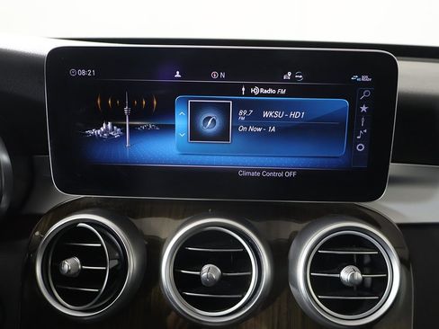 Used 2019 Mercedes-Benz C 300 Sedan w/ Premium Package image 45