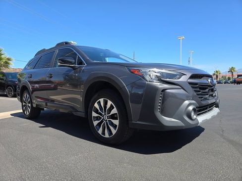 Used 2023 Subaru Outback Limited AWD/4WD image 2
