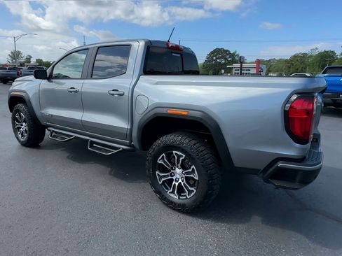 Used 2024 GMC Canyon AT4 w/ Technology Package AWD/4WD image 6