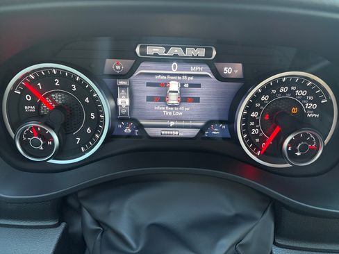 New 2026 RAM 1500 Classic Warlock image 19