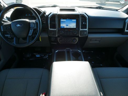 Used 2016 Ford F150 XLT w/ Equipment Group 302A Luxury image 21