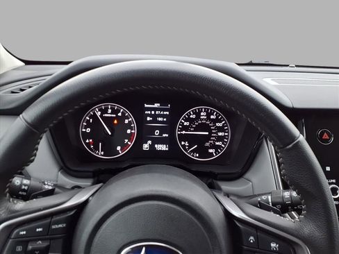 Certified 2025 Subaru Outback Premium w/ Popular Package #1A image 8