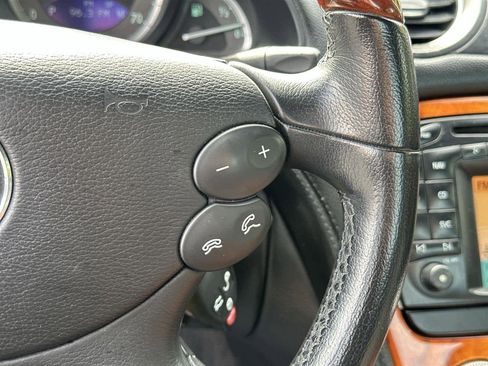 Used 2003 Mercedes-Benz SL 500 image 22