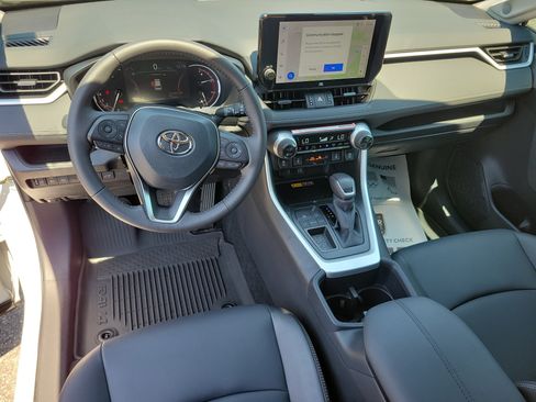 Used 2025 Toyota RAV4 XLE Premium w/ Weather Package FWD image 14