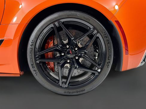 Used 2019 Chevrolet Corvette ZR1 RWD image 26