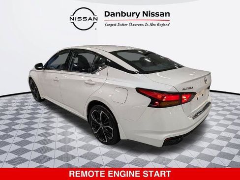 Certified 2023 Nissan Altima 2.5 SR w/ SR Premium Package AWD/4WD image 6