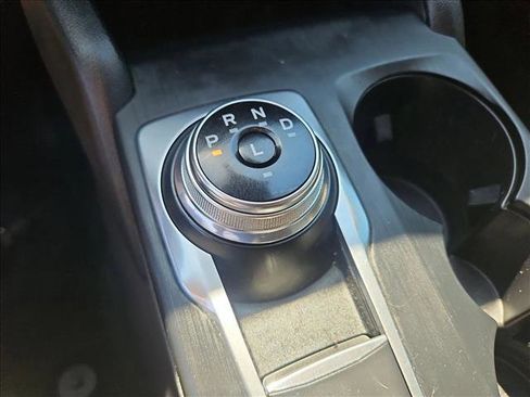 Used 2020 Ford Escape SE FWD image 20