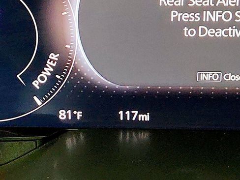 Used 2025 MAZDA CX-70 Plug-In Hybrid w/ Premium Plus AWD/4WD image 16