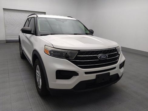 Used 2020 Ford Explorer XLT RWD image 14