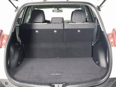 Used 2015 Toyota RAV4 XLE FWD image 14