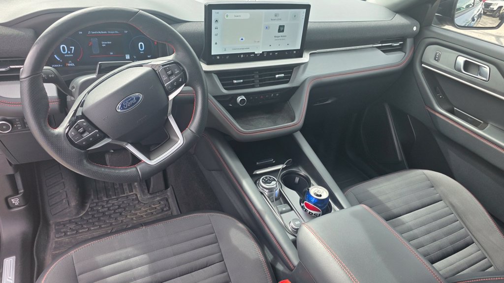 Used 2025 Ford Explorer ST-Line AWD/4WD image 6