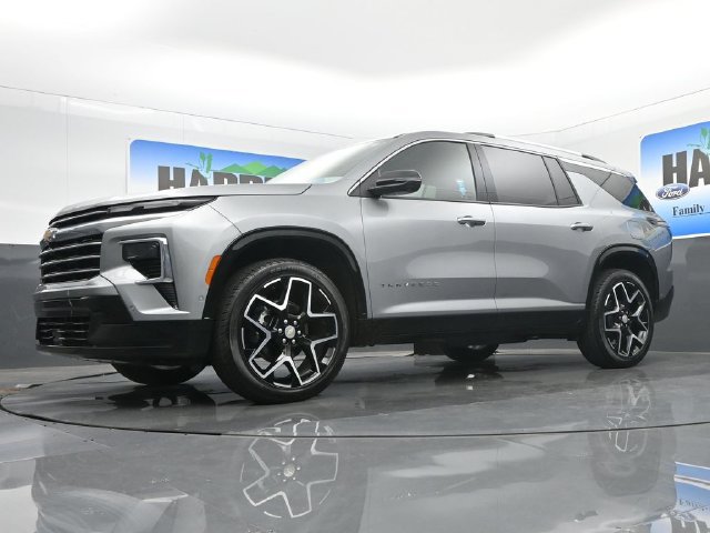 Used 2026 Chevrolet Traverse High Country w/ LPO, Floor Liner Package FWD image 20