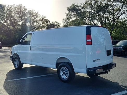 New 2025 GMC Savana 2500 w/ Driver Convenience Package image 3