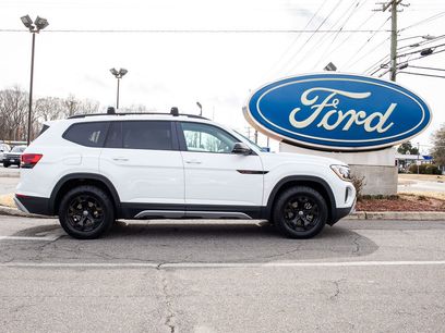 Used 2024 Volkswagen Atlas Peak Edition SE
