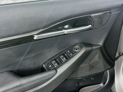 Used 2025 Kia Seltos S FWD image 15