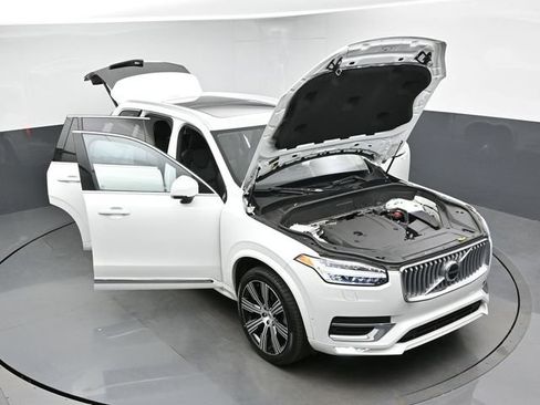 Used 2023 Volvo XC90 B6 Ultimate w/ Protection Package Premier AWD/4WD image 52