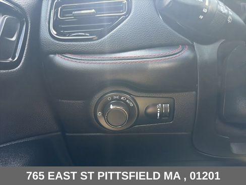 Used 2023 Dodge Durango GT AWD/4WD image 27