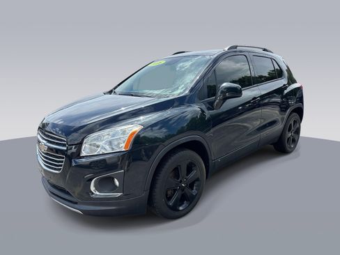 Used 2016 Chevrolet Trax LTZ w/ Midnight Edition AWD/4WD image 6