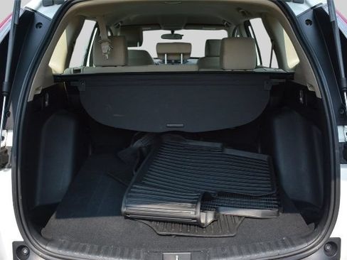 Used 2018 Honda CR-V LX image 16