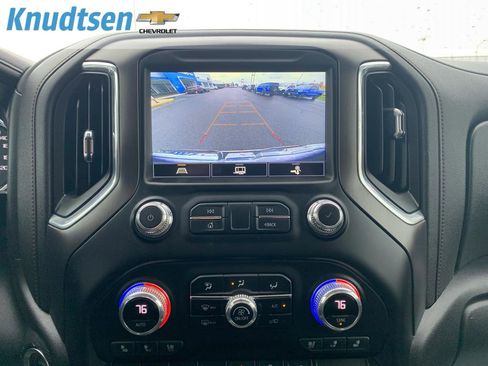 Used 2021 GMC Sierra 1500 AT4 image 25