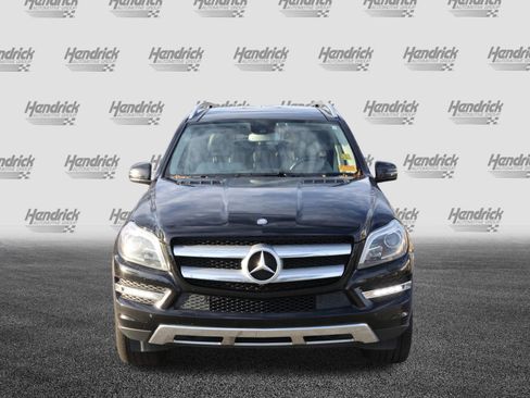 Used 2016 Mercedes-Benz GL 450 4MATIC image 3