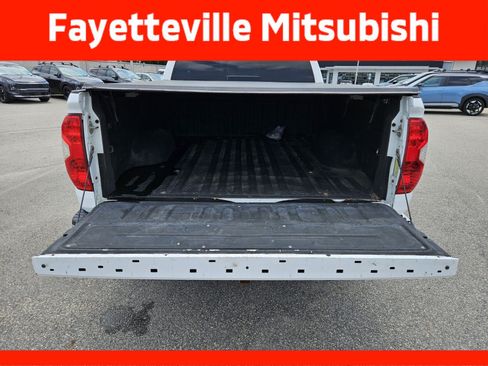 Used 2014 Toyota Tundra SR5 w/ SR5 Upgrade Package RWD image 18