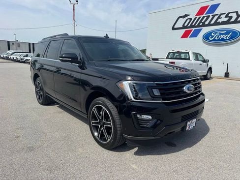 Used 2021 Ford Expedition Limited AWD/4WD image 7