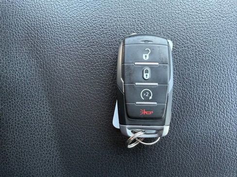 Used 2021 RAM 1500 Big Horn image 24