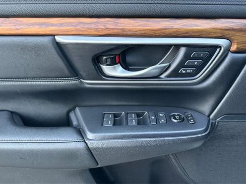 Used 2020 Honda CR-V EX-L image 11
