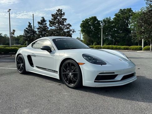 Certified 2021 Porsche 718 Cayman image 24
