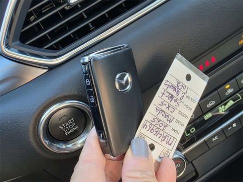 New 2025 MAZDA CX-5 AWD 2.5 S w/ Select Package image 16