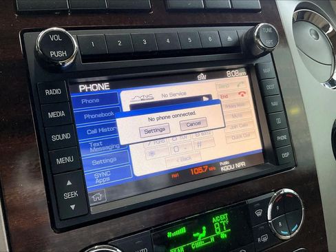 Used 2014 Ford Expedition XLT w/ Equipment Group 202A RWD image 33