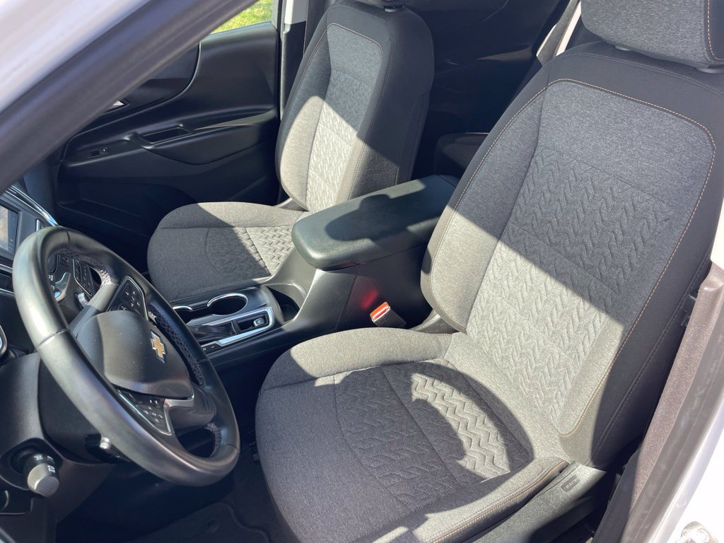 Used 2024 Chevrolet Equinox LT AWD/4WD image 9