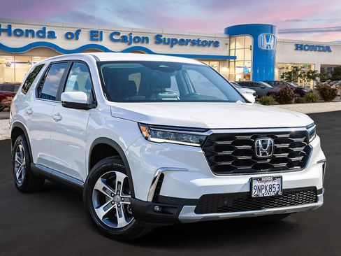 Certified 2025 Honda Pilot EX-L image 1