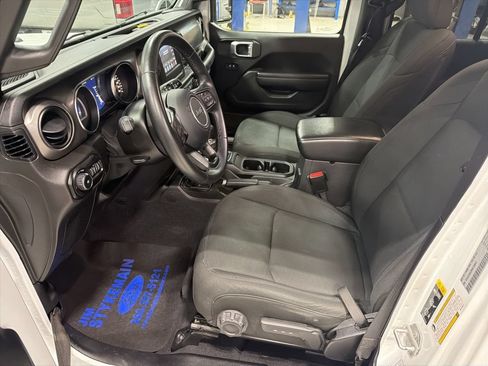 Used 2021 Jeep Wrangler Unlimited Sport w/ Technology Group AWD/4WD image 14