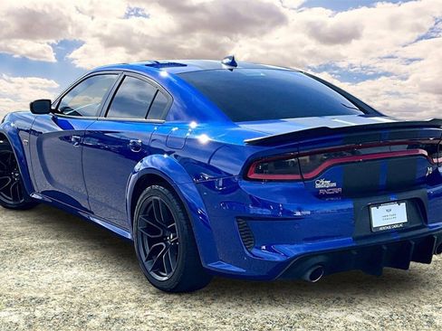 Used 2022 Dodge Charger Scat Pack image 4
