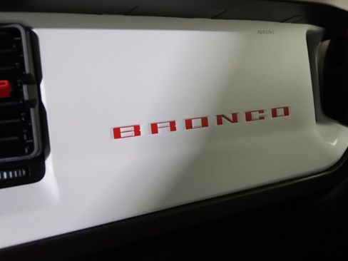Used 2023 Ford Bronco Heritage Edition AWD/4WD image 47