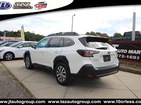 Used 2024 Subaru Outback Premium AWD/4WD image 5